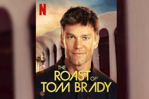 Tom Brady takes his lumps during Netflix's 'Greatest Roast of All Time'